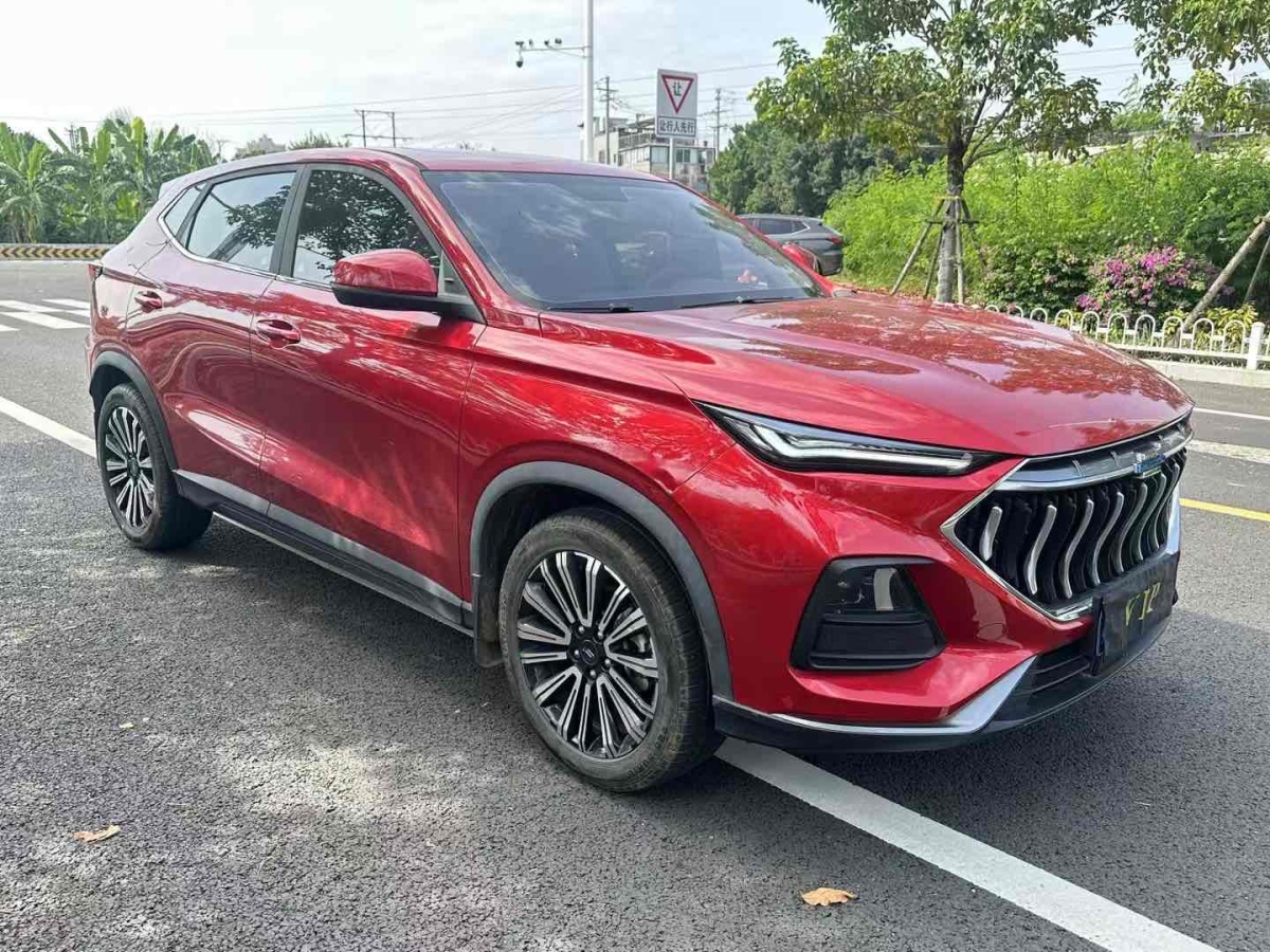 長(zhǎng)安歐尚 長(zhǎng)安歐尚X5  2021款 1.5T DCT尊貴型圖片