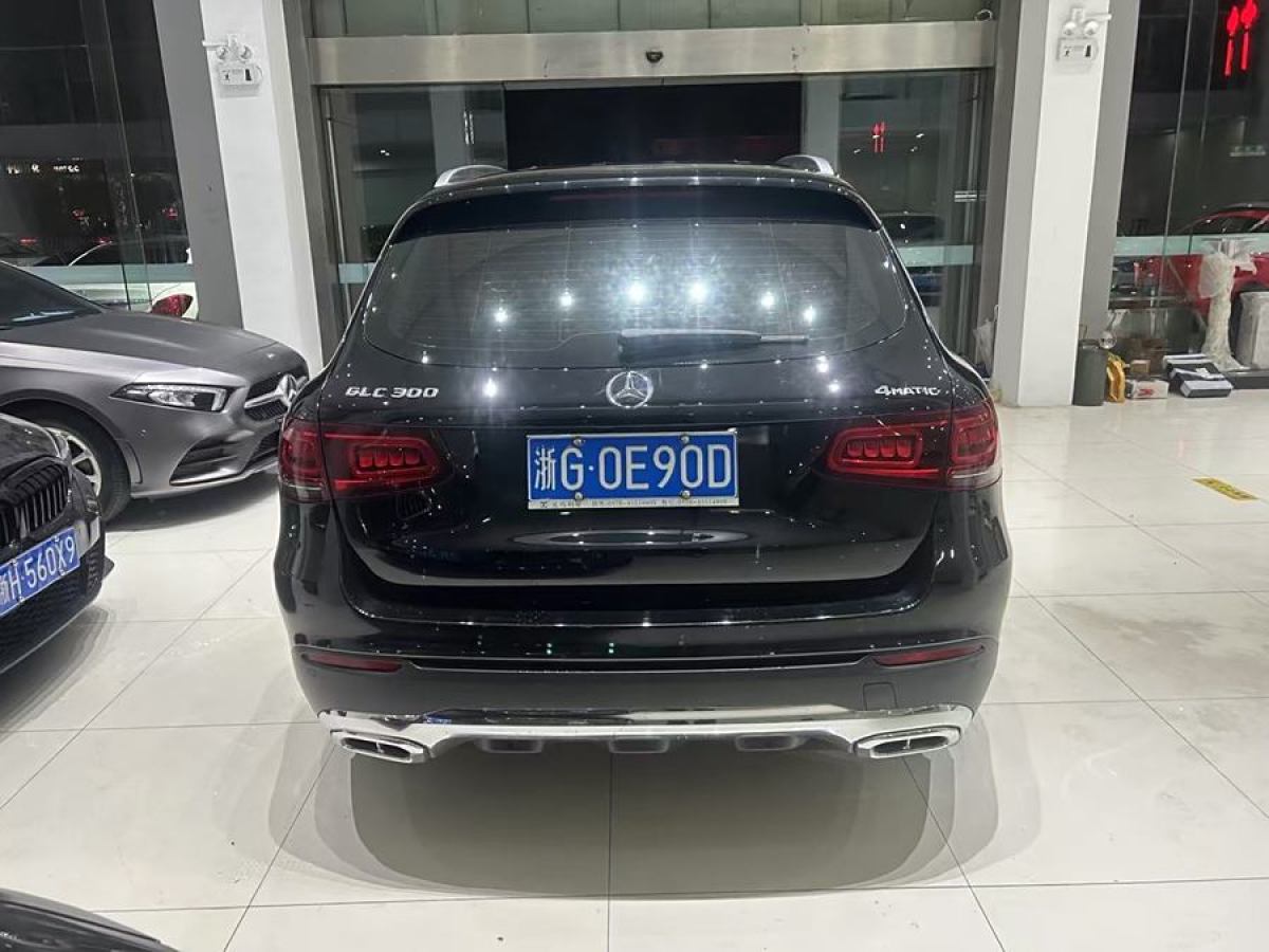 奔馳 奔馳GLC  2018款 改款 GLC 260 4MATIC 動感型圖片