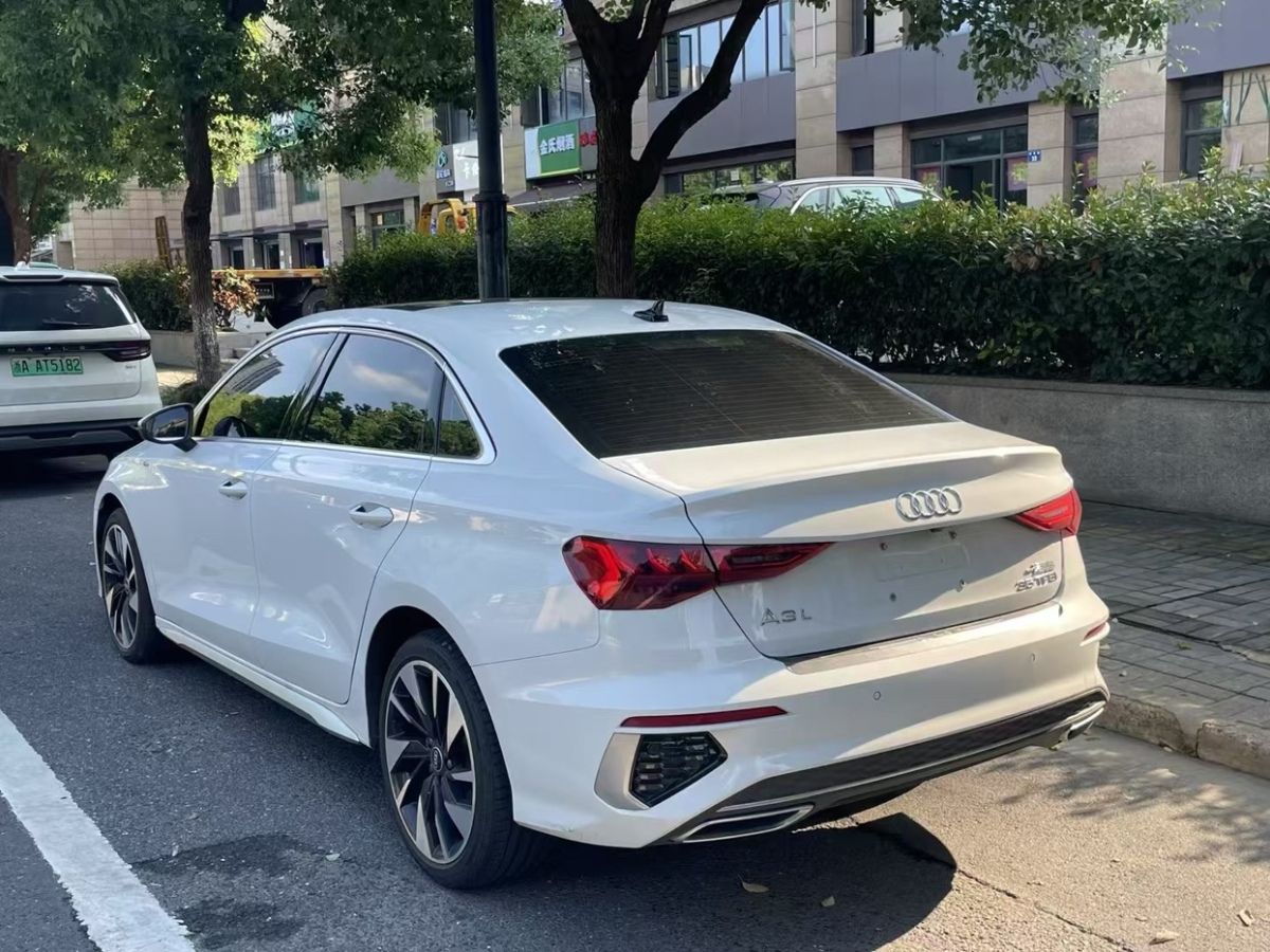 2023年6月奧迪 奧迪A3  2023款 A3L Limousine 35 TFSI 時(shí)尚運(yùn)動型