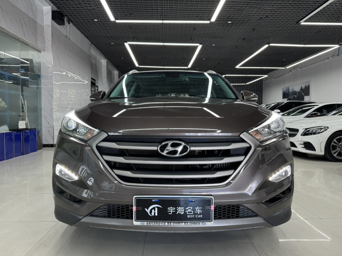 现代 途胜  2015款 1.6T 双离合两驱智能型图片