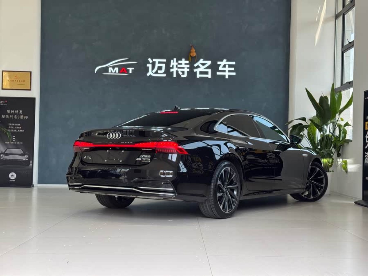 奧迪 奧迪A7L  2022款 45 TFSI S-line 筑夢青春版圖片