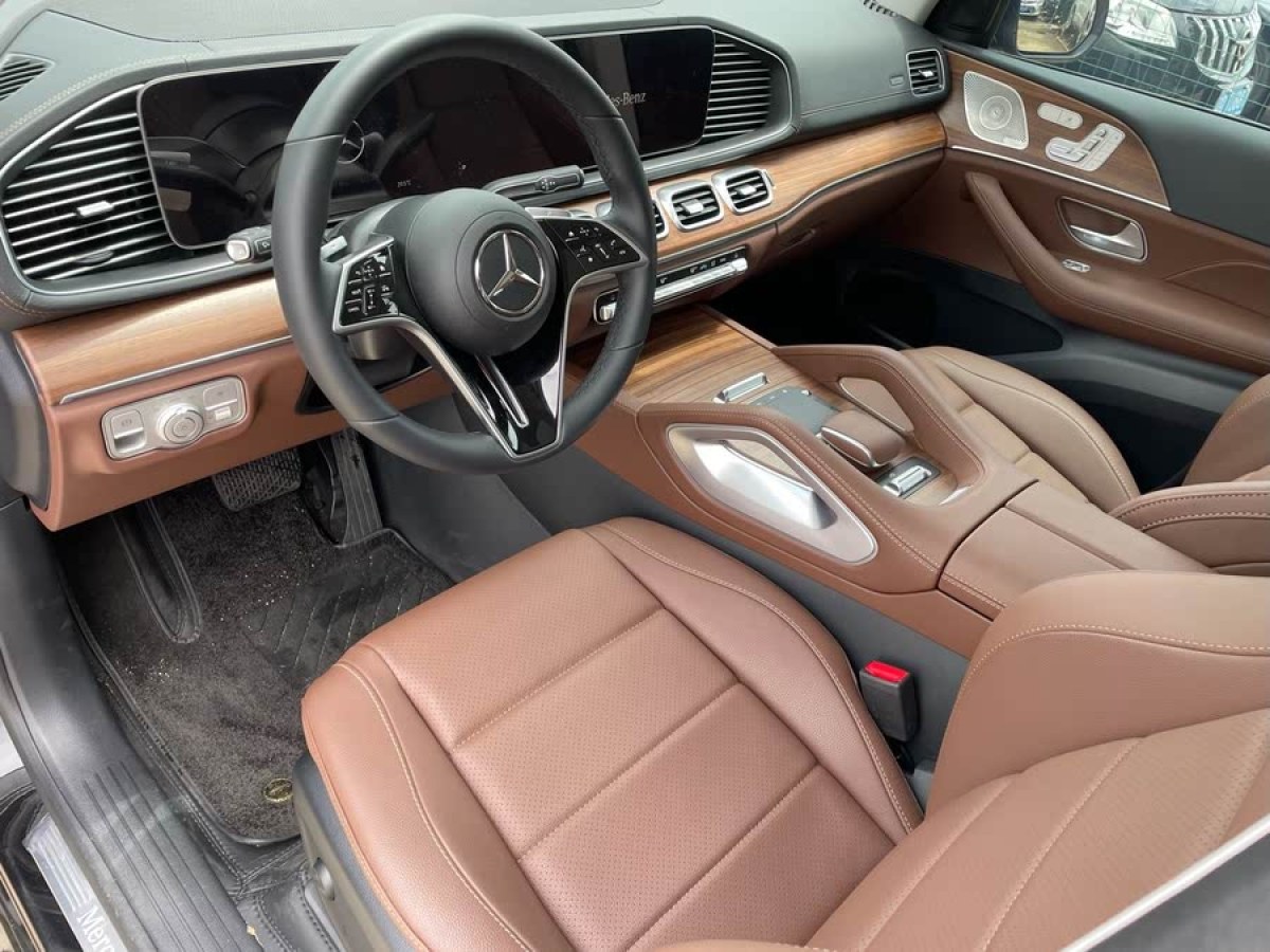 奔馳 奔馳GLE  2025款 GLE 450 4MATIC 時(shí)尚型圖片