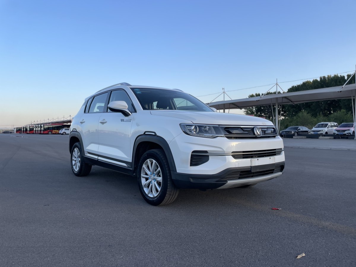 長(zhǎng)安 CS35 PLUS  2019款 1.6L 手動(dòng)暢聯(lián)版 國(guó)VI圖片