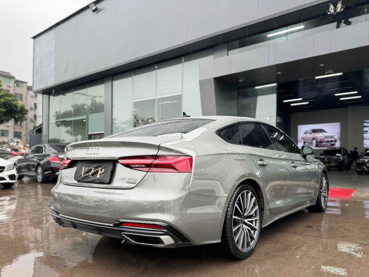 奧迪 奧迪A5  2024款 Sportback 40 TFSI quattro 豪華動(dòng)感型圖片