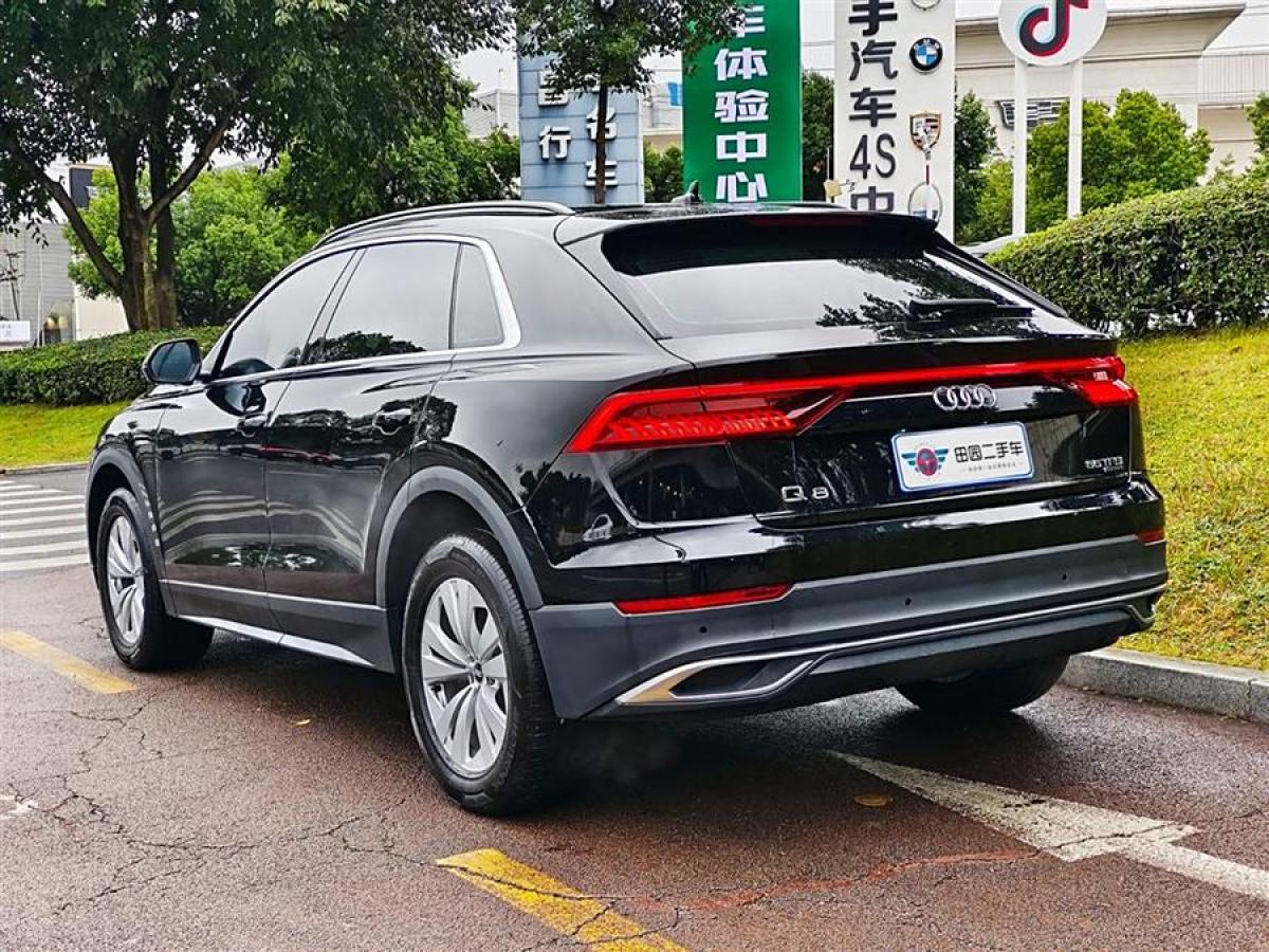 奧迪 奧迪Q8  2021款 55 TFSI 豪華動感型圖片