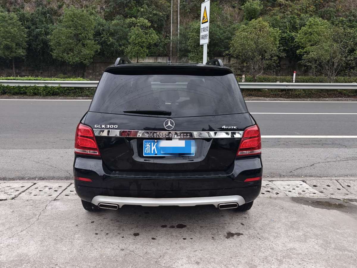 奔馳 奔馳GLK級(jí)  2013款 GLK 300 4MATIC 時(shí)尚型圖片