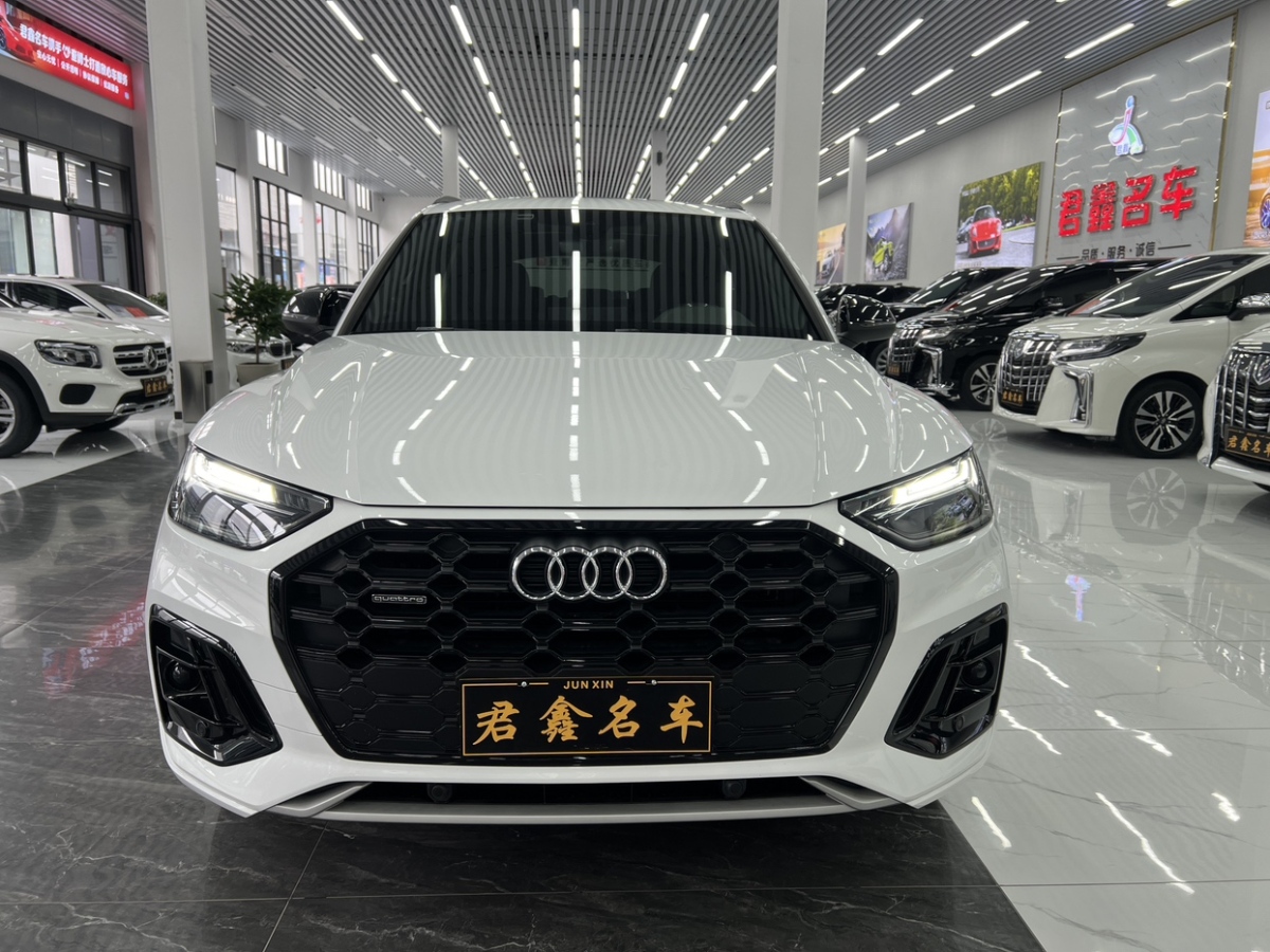 2024年2月奥迪 奥迪Q5L  2024款 40 TFSI 豪华动感型