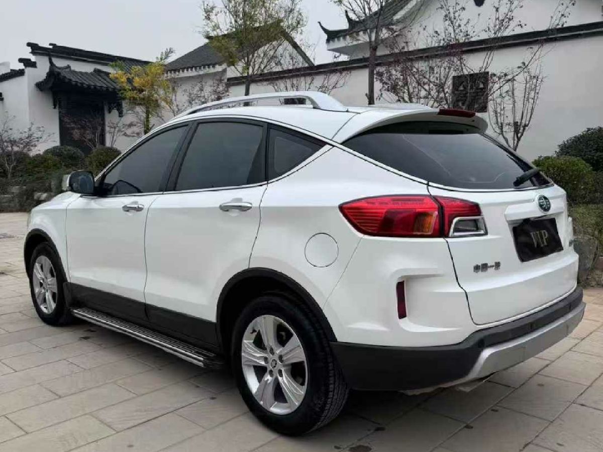 日產(chǎn) 驪威  2015款 1.6XL CVT豪華真皮版圖片