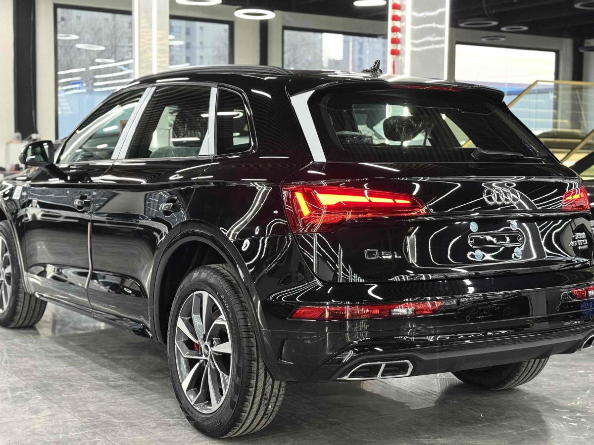 奧迪 奧迪Q5L  2024款 40 TFSI 豪華動感型圖片