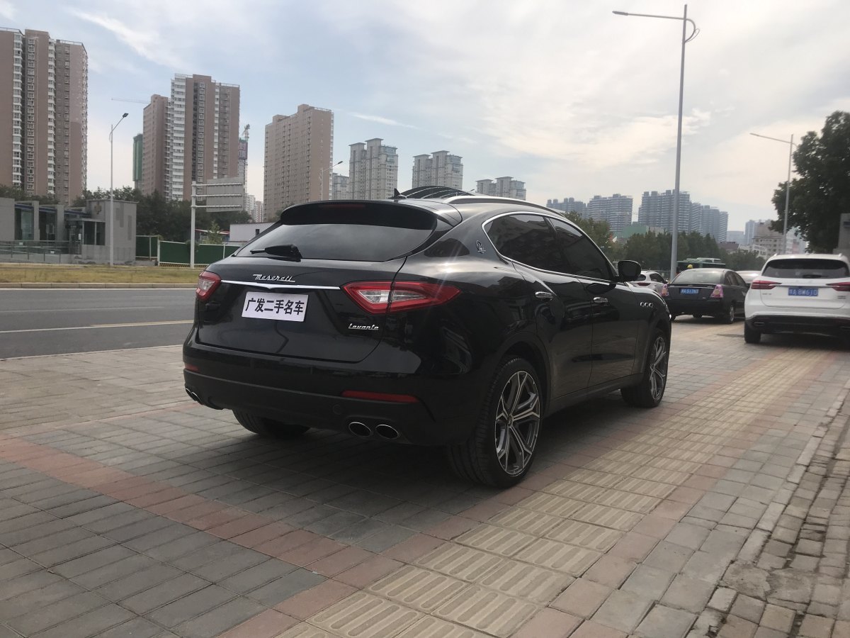 0t levante 黑色 手自一體對價格不滿意?90%的車主接受議價哦!