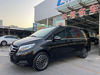 2018年5月 奔馳 V級(jí) V 260 尊貴版圖片
