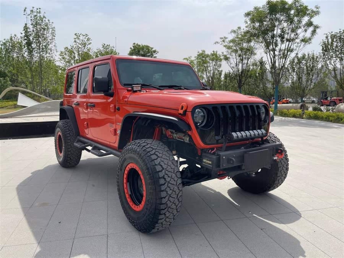 Jeep 牧馬人  2018款 2.0T Sahara 四門版圖片