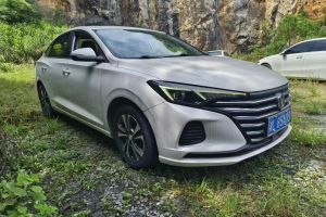 逸動(dòng) 長(zhǎng)安 PLUS 1.6L GDI 手動(dòng)精英型