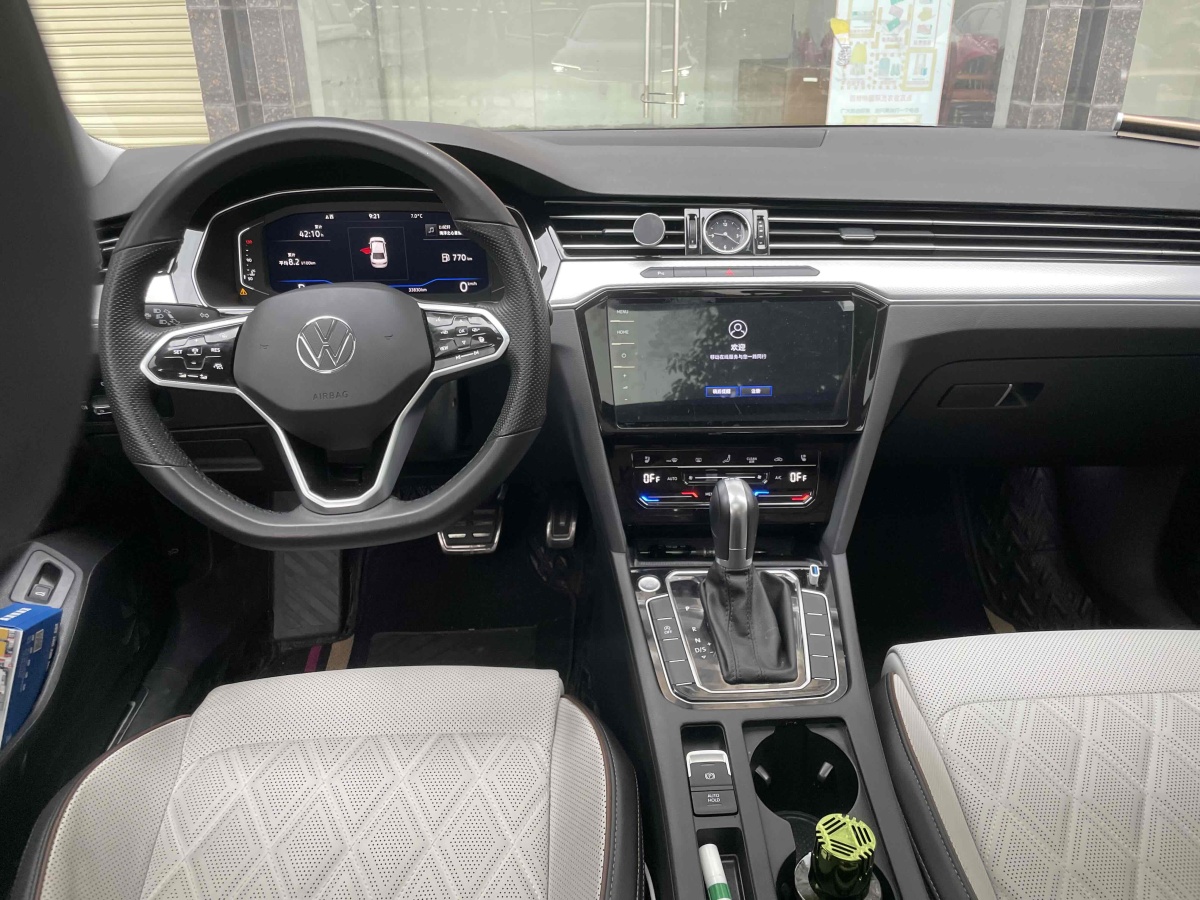 大眾 邁騰  2023款 200萬輛紀念版 330TSI DSG豪華型圖片