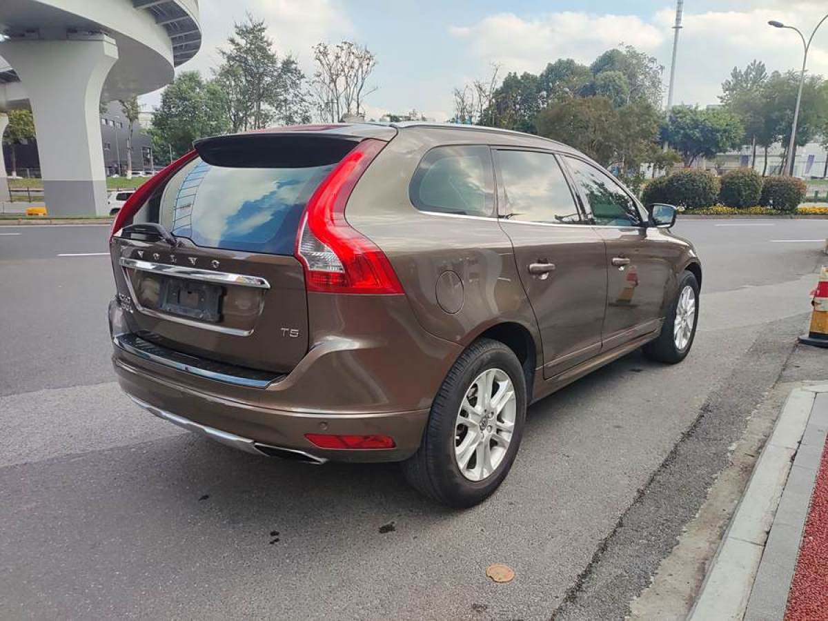 沃爾沃 XC60  2015款 T5 智行版圖片