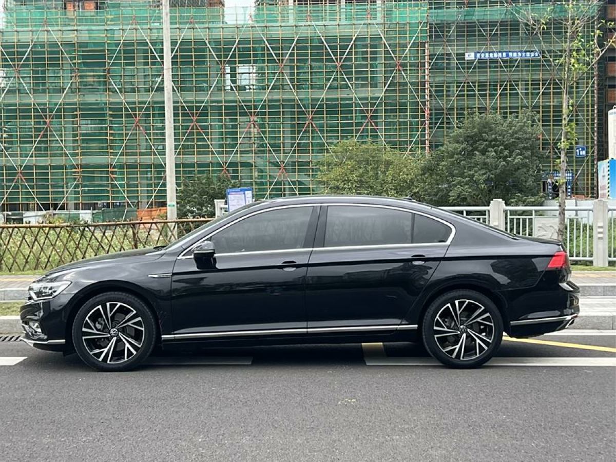 大眾 邁騰  2021款 330TSI DSG 30周年紀(jì)念版圖片