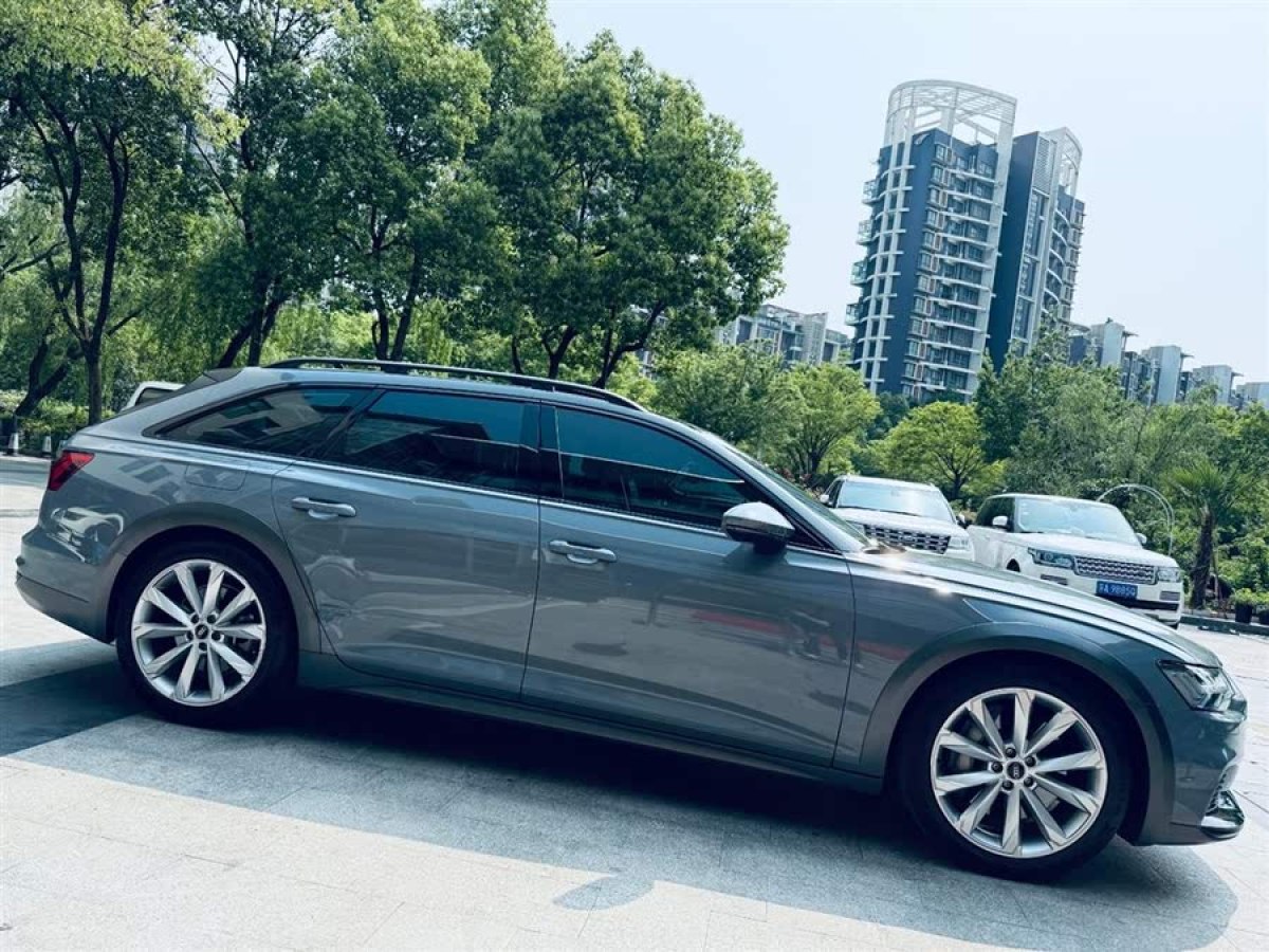 奧迪 奧迪A6  2022款 allroad quattro 探索家 55 TFSI 尊享越野型圖片