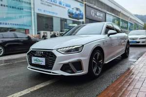 奥迪A4L 奥迪 40 TFSI 时尚动感型