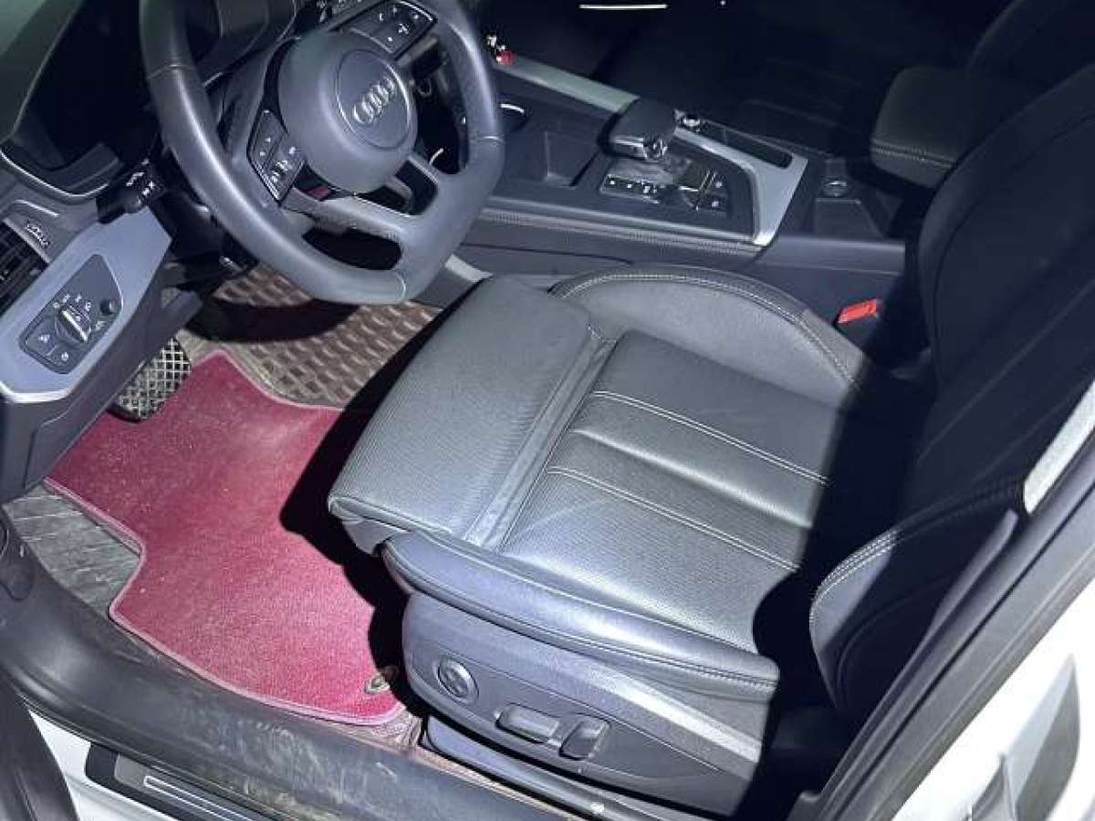 奧迪 奧迪A4L  2022款 40 TFSI 豪華動感型圖片