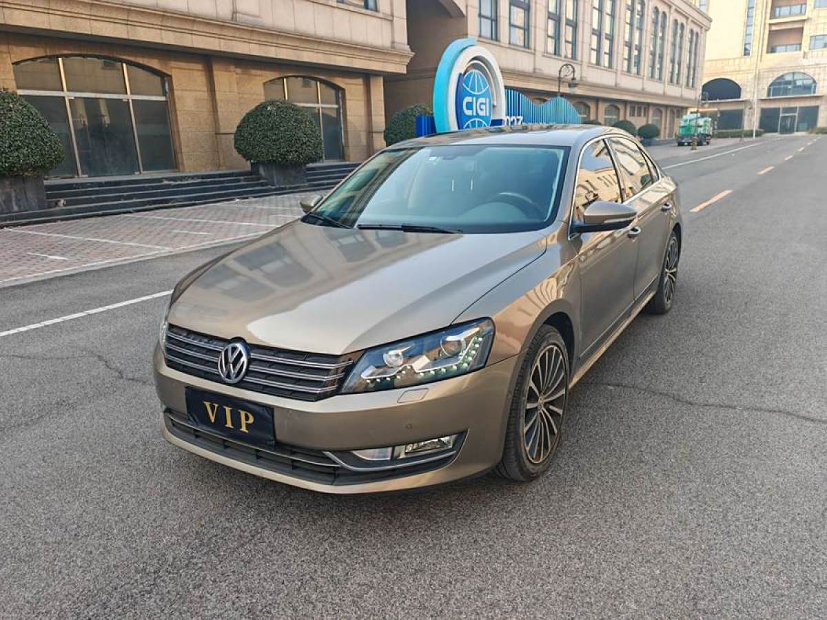 2015年11月大眾 帕薩特  2014款 2.0TSI DSG御尊導(dǎo)航版