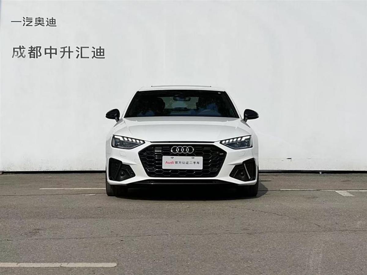 2022年9月奧迪 奧迪A4L  2022款 45 TFSI quattro 臻選動感型