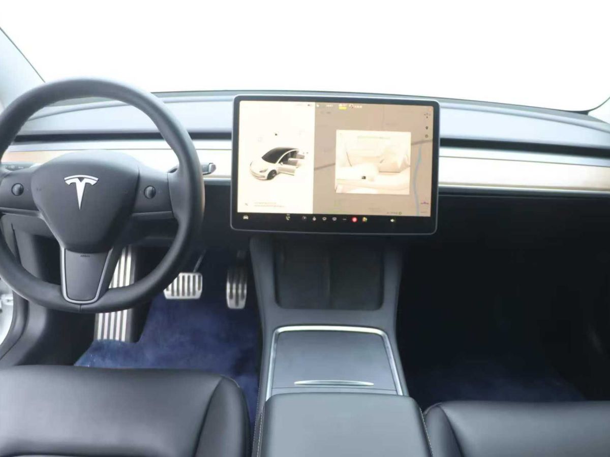 特斯拉 Model S  2023款 三電機(jī)全輪驅(qū)動 Plaid版圖片