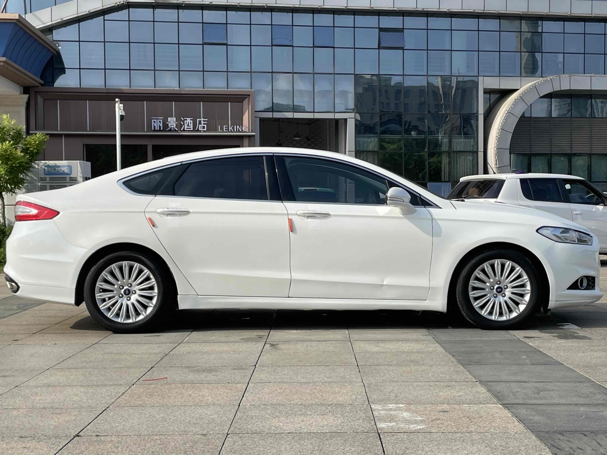 2016年6月福特 蒙迪歐  2013款 2.0L GTDi200時尚型