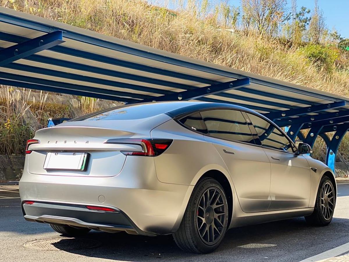 特斯拉 Model Y  2023款 長續(xù)航全輪驅(qū)動版圖片