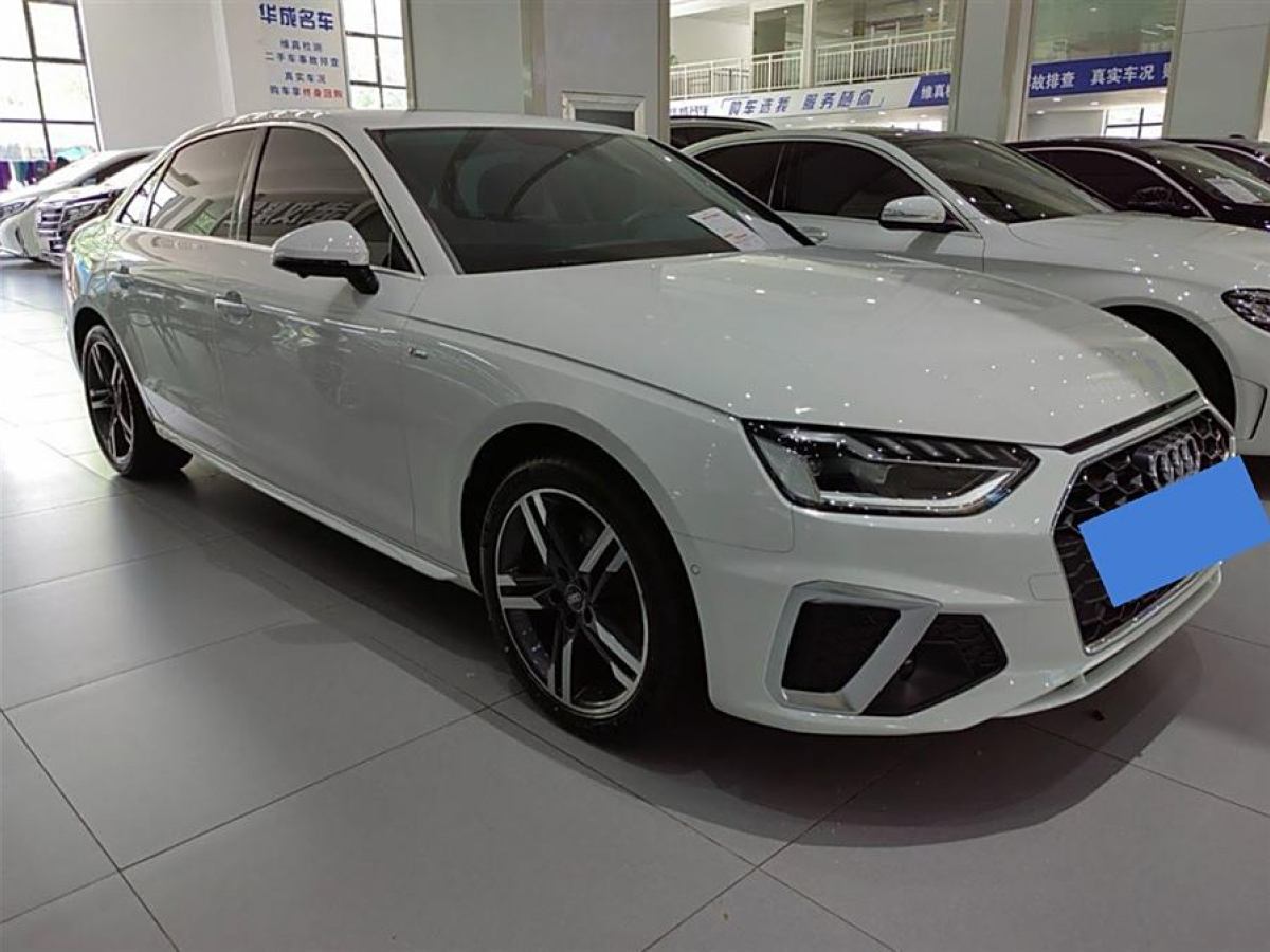 奧迪 奧迪A4L  2022款 40 TFSI 豪華動(dòng)感型圖片