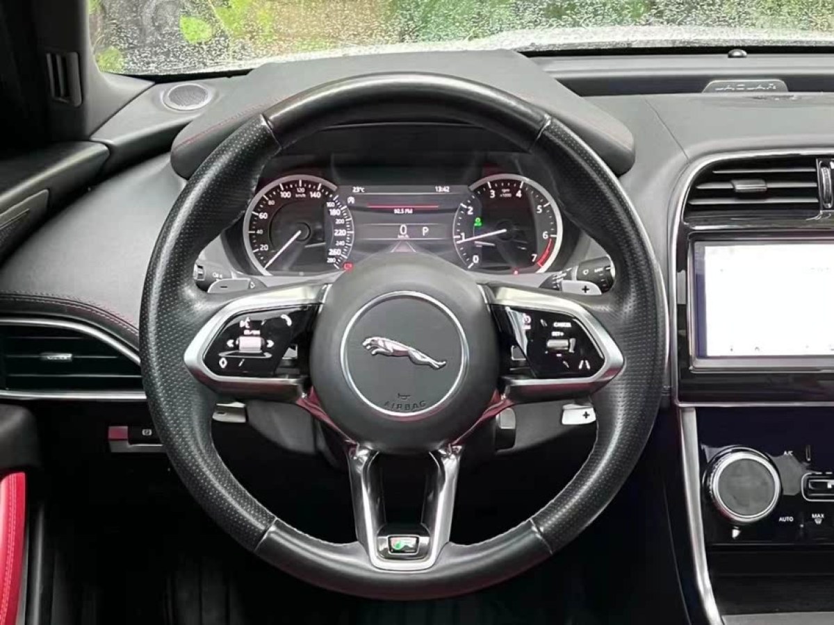 捷豹 XEL  2020款 2.0T 200PS R-DYNAMIC S進取運動版圖片