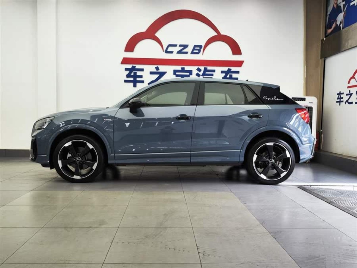 奧迪 奧迪Q2L  2024款 改款 35 TFSI RS套件燃速型圖片
