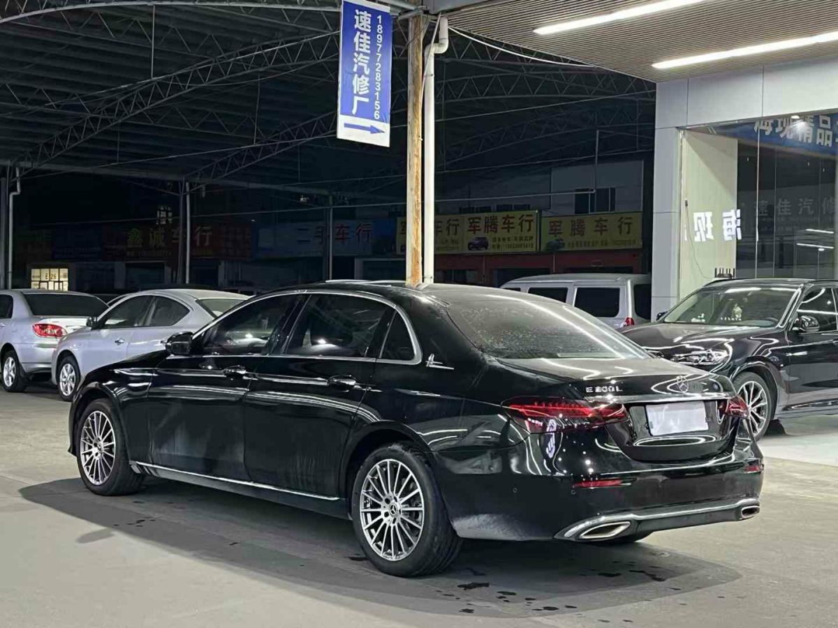 奔馳 奔馳E級(jí)  2021款 E 300 L 豪華型圖片