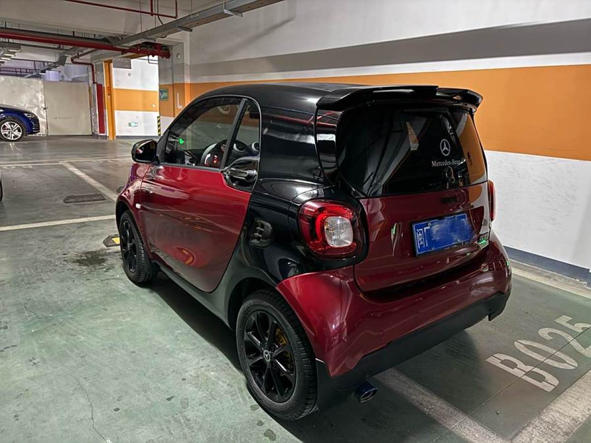 smart fortwo  2015款 1.0L 52千瓦硬頂靈動版圖片