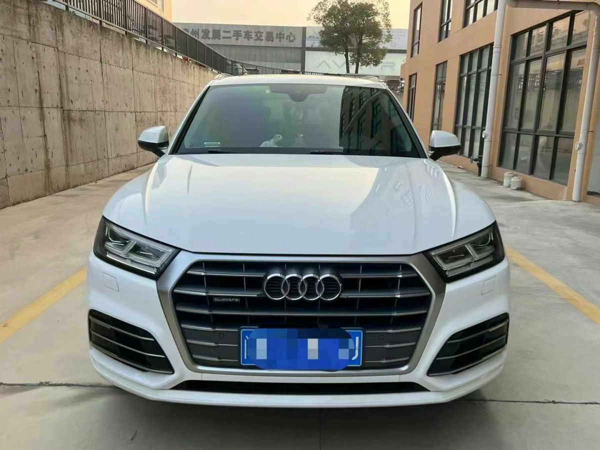 奧迪 奧迪Q3  2019款  35 TFSI 時尚動感型圖片