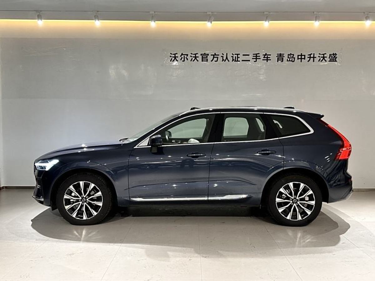 2024年5月沃爾沃 XC60  2025款 B5 四驅(qū)智遠(yuǎn)豪華版