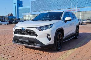 RAV4荣放 丰田 双擎 2.5L E-CVT四驱精英Plus版