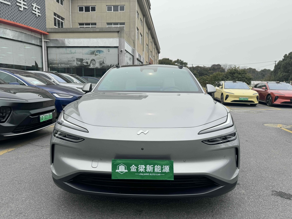 蔚來 樂道L60  2024款 60kwh 后驅(qū)版圖片