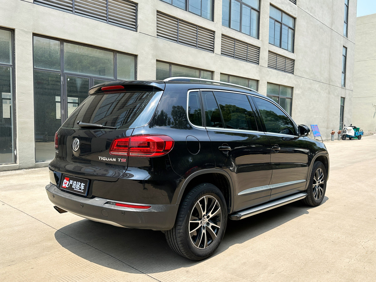 大眾 途觀  2013款 1.8TSI 自動(dòng)兩驅(qū)豪華型圖片