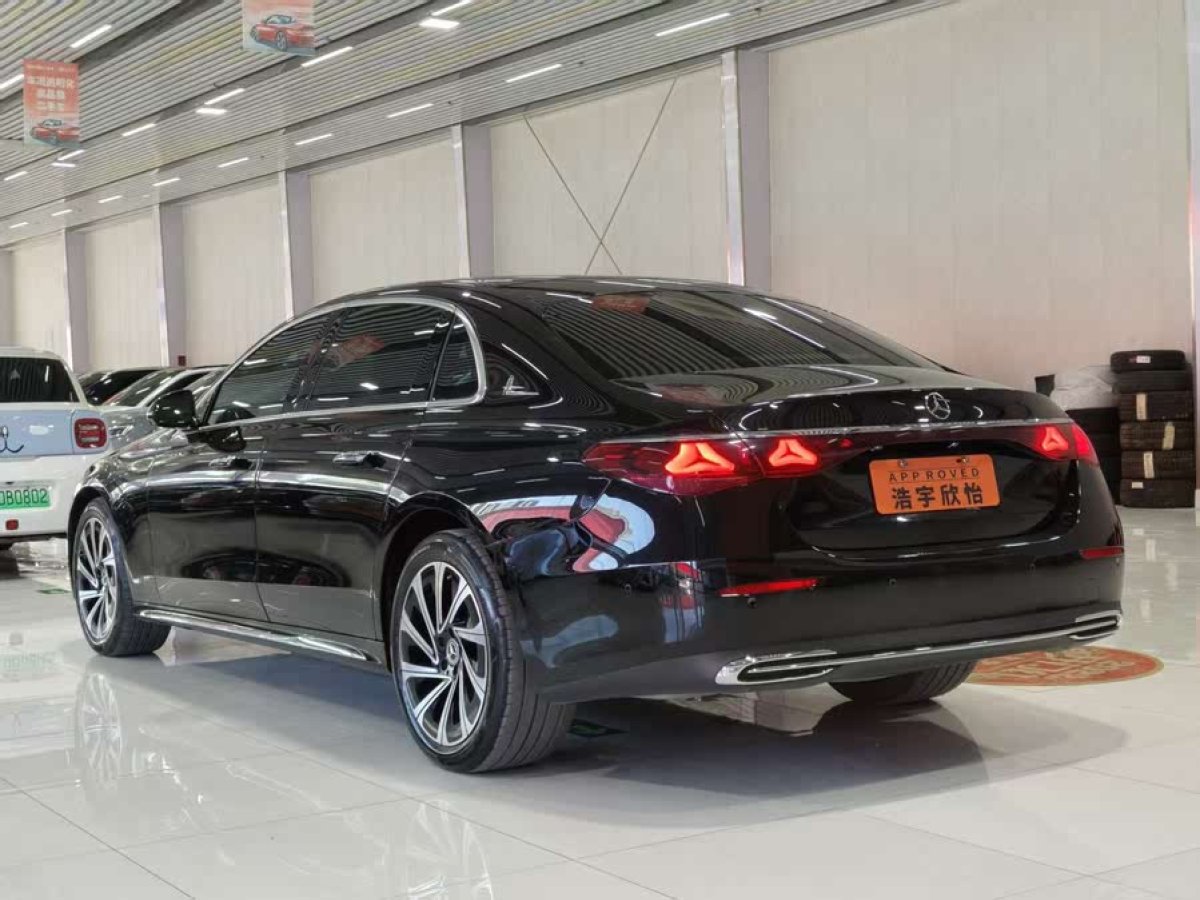 奔馳 奔馳E級  2024款 E 300 L 豪華型圖片
