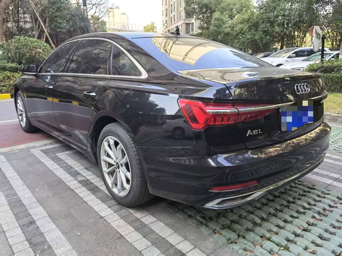 奧迪 奧迪A6L  2023款 改款 40 TFSI 豪華致雅型圖片