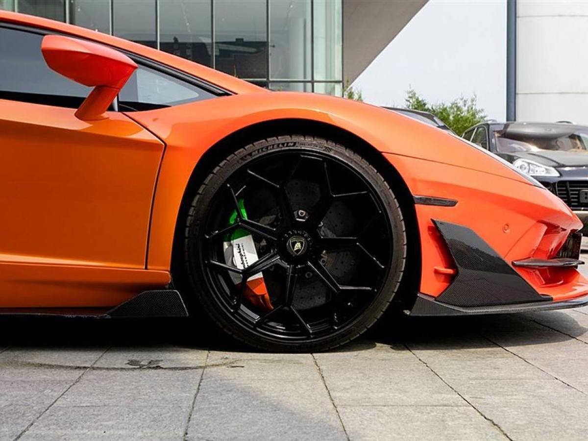 蘭博基尼 Aventador  2011款 LP 700-4圖片