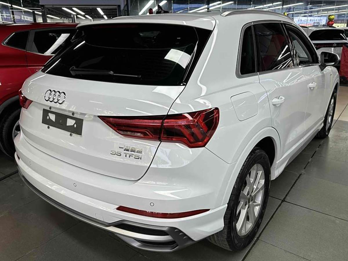 奧迪 奧迪Q3  2019款  35 TFSI 進取動感型圖片