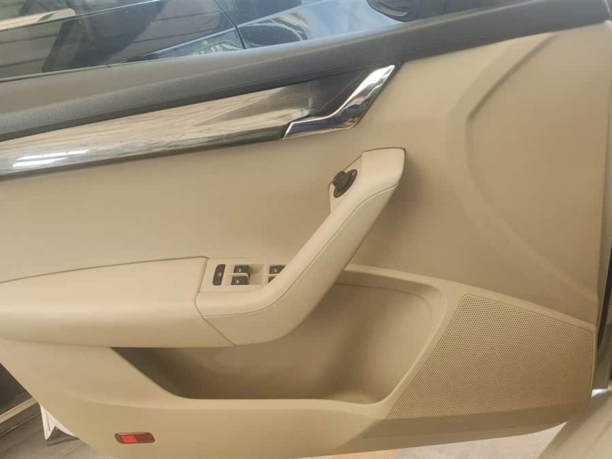 斯柯達(dá) 明銳  2015款 1.4TSI DSG逸俊版圖片