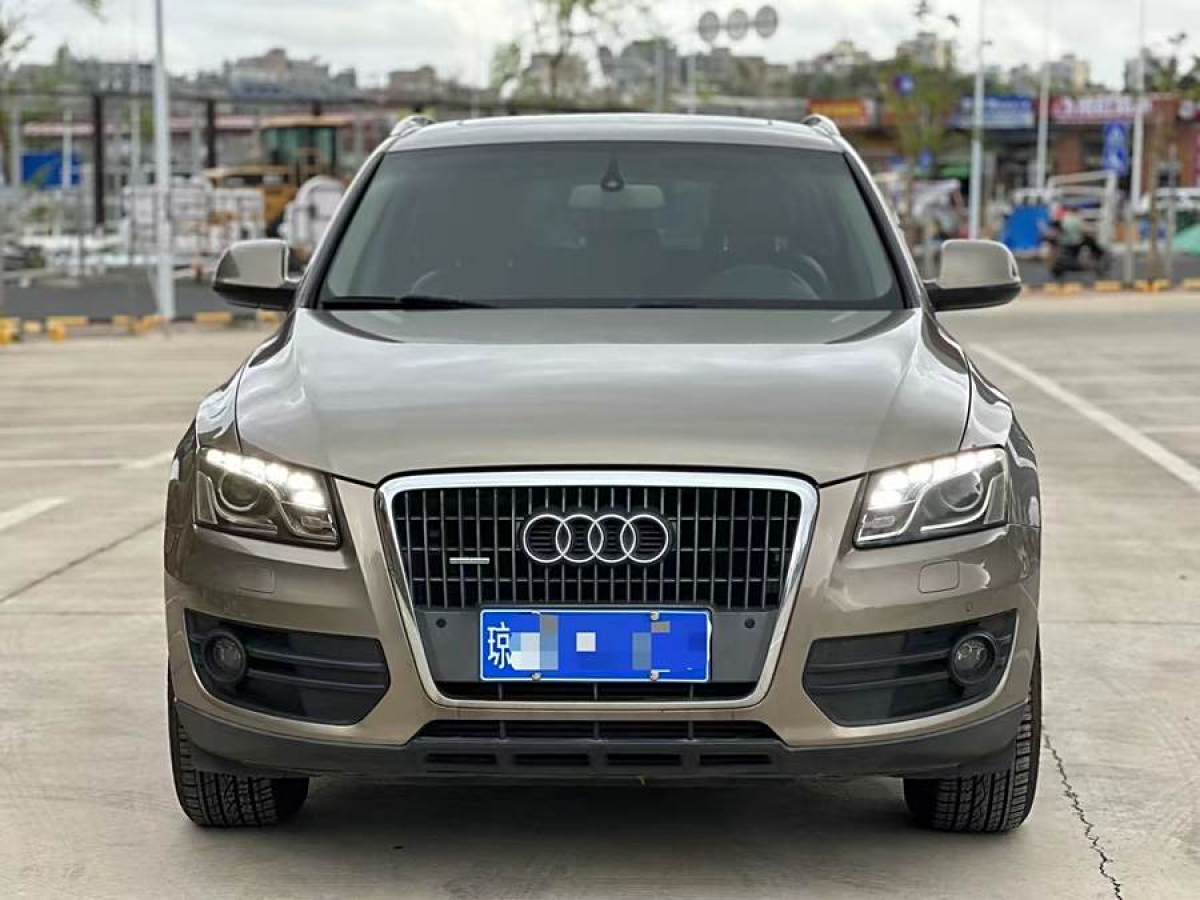 2013年3月奧迪 奧迪Q5  2013款 40 TFSI 技術型