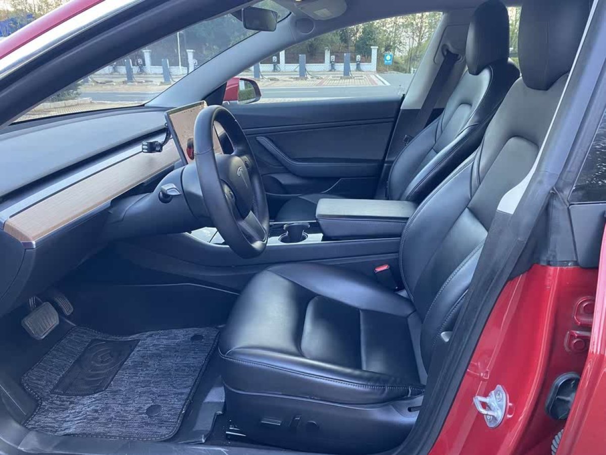 特斯拉 Model 3  2019款 標準續(xù)航后驅(qū)升級版圖片