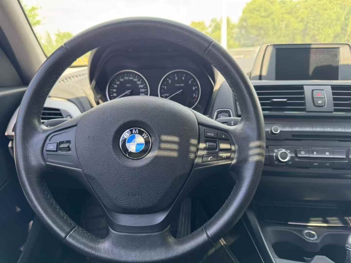 寶馬 寶馬i3  2014款 BMW i3 帶增程發(fā)動機圖片