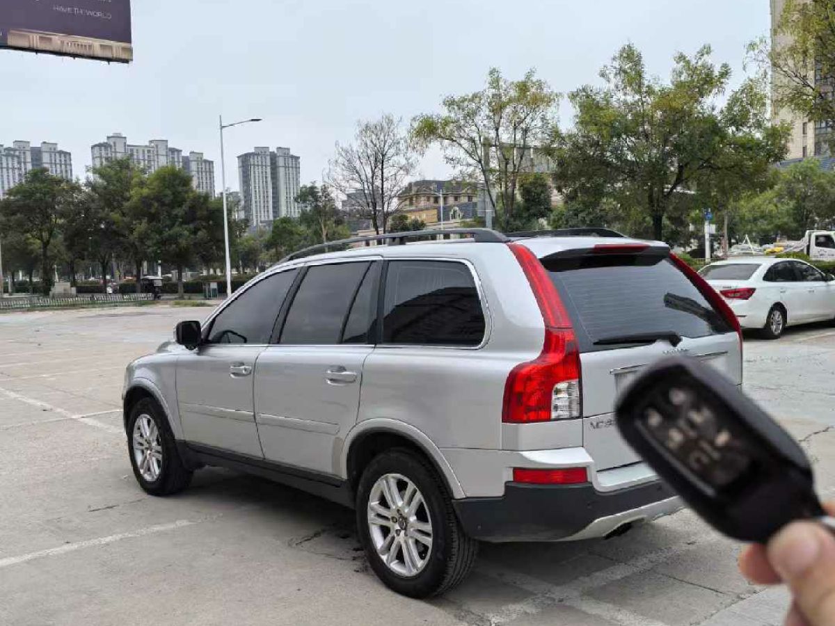 沃爾沃 XC90  2008款 4.4 V8 Inscription典藏版圖片