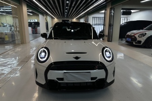 MINI MINI 改款 2.0T COOPER S 艺术家