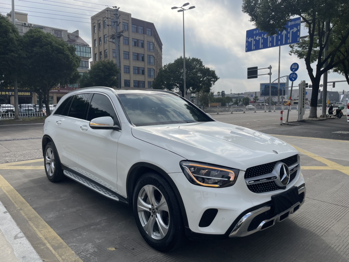 奔馳 奔馳GLC  2020款 改款 GLC 260 L 4MATIC 動(dòng)感型圖片