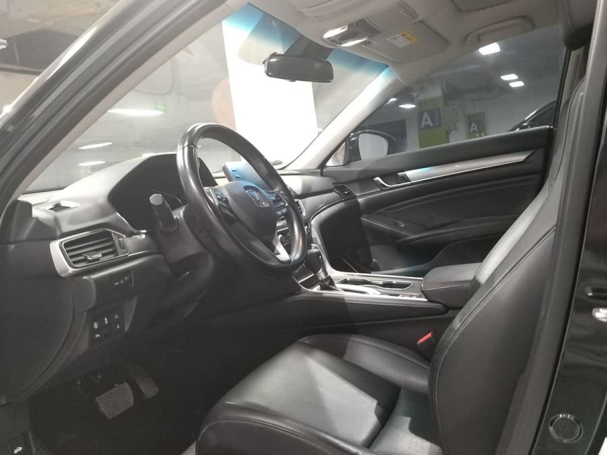 本田 雅閣  2021款 260TURBO 豪華?星空限量版圖片